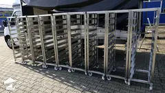 Edelstahlmöbel